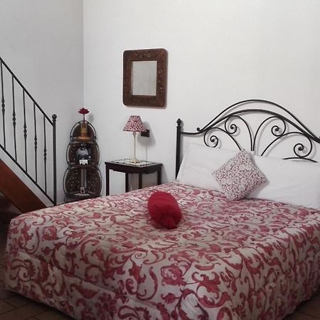 Вілла Agriturismo Maiocchi Borgarello Номер фото