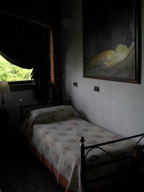 Вілла Agriturismo Maiocchi Borgarello Екстер'єр фото