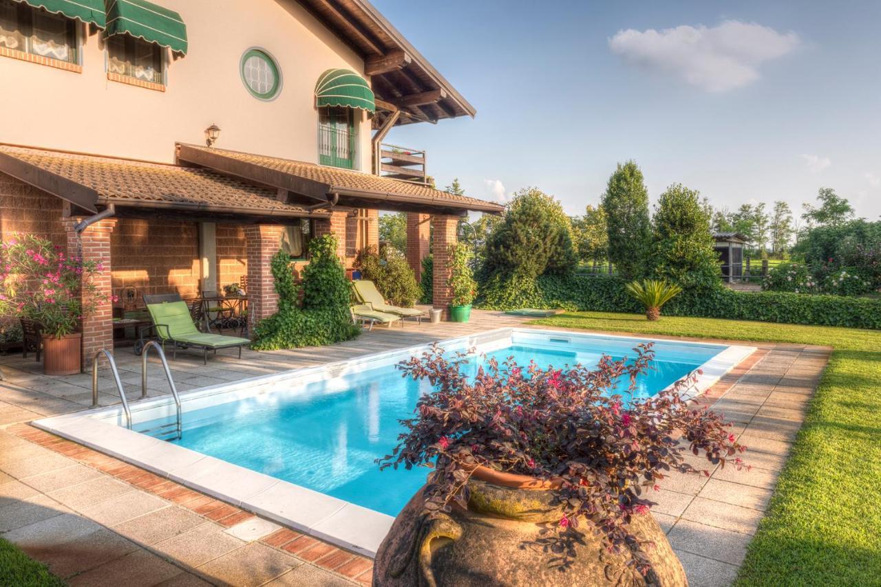 Вілла Agriturismo Maiocchi Borgarello Екстер'єр фото
